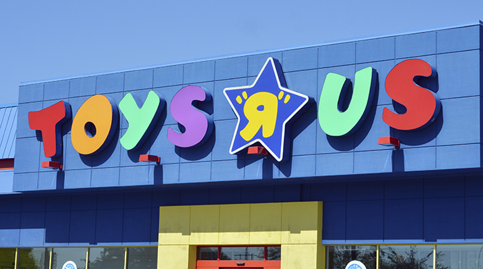 How to Save Big at Toys R Us