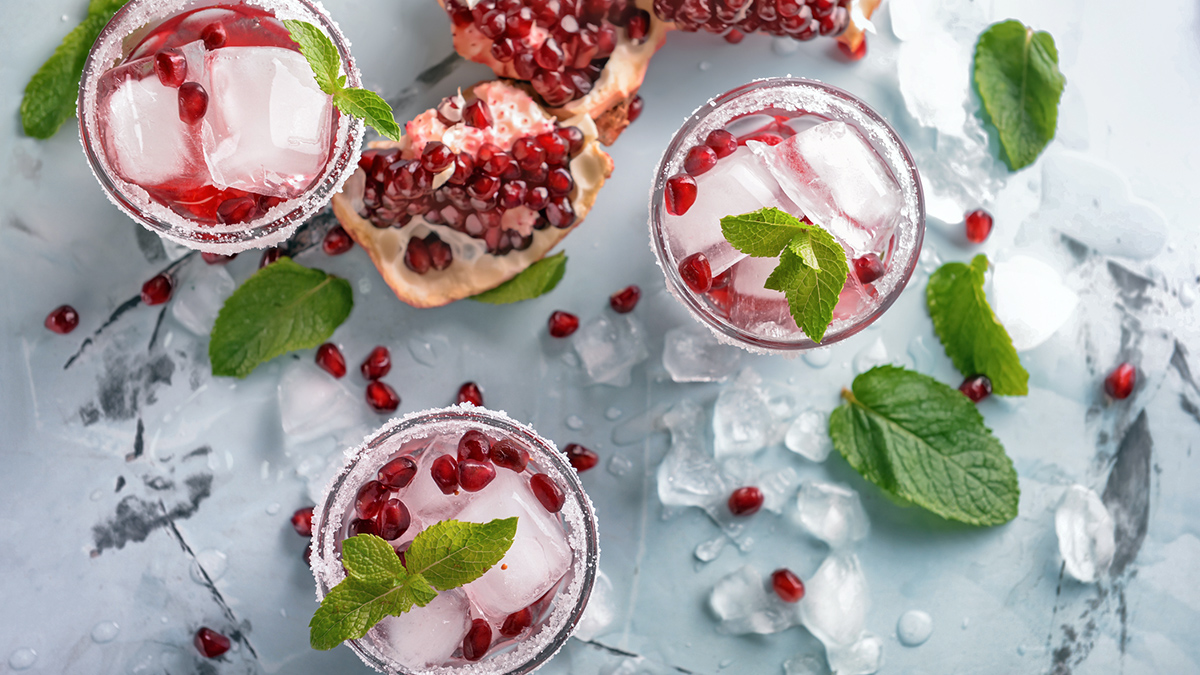 Cocktails with pomegranate seeds